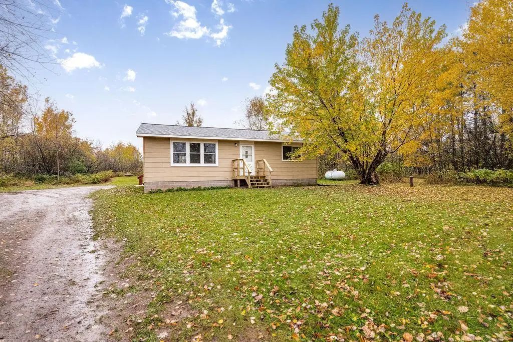 213 North Cloquet Road, Esko