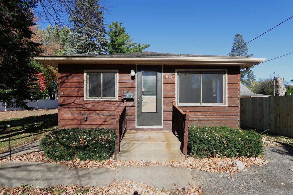 619 2nd Avenue Sw, Forest Lake