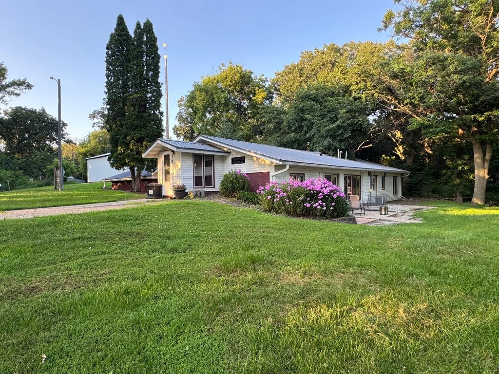52596 Csah 23, Atwater