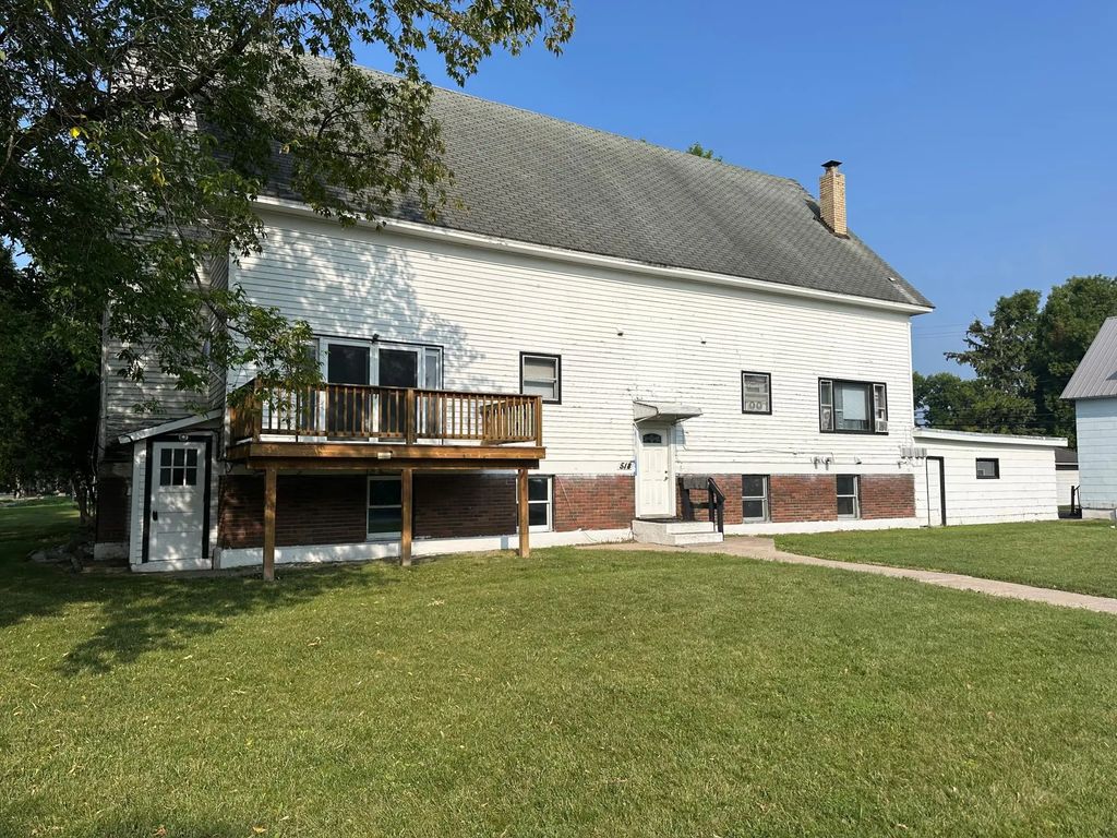 516 7th Avenue, International Falls