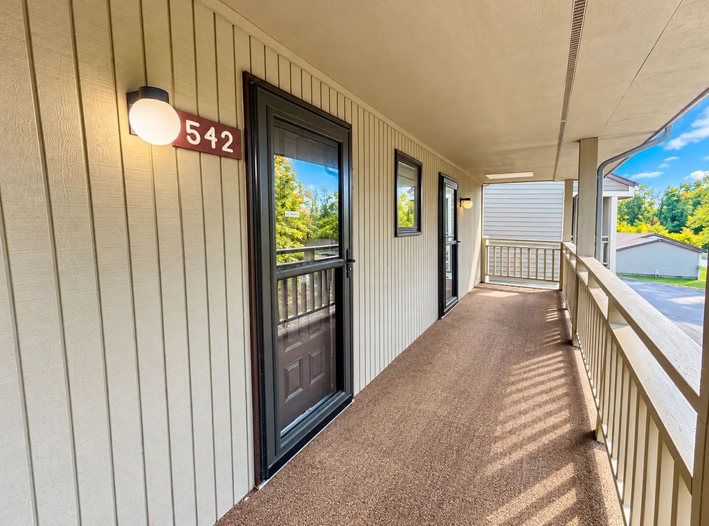 542 Quadna Mountain Road, Hill City