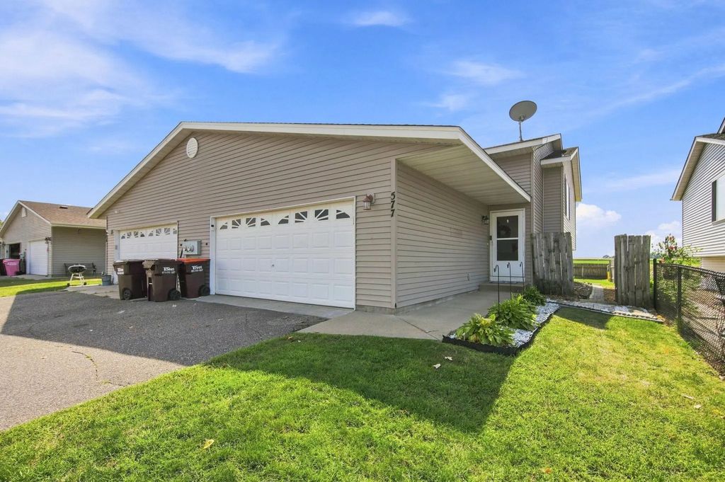 577 Kendall Drive, Hastings