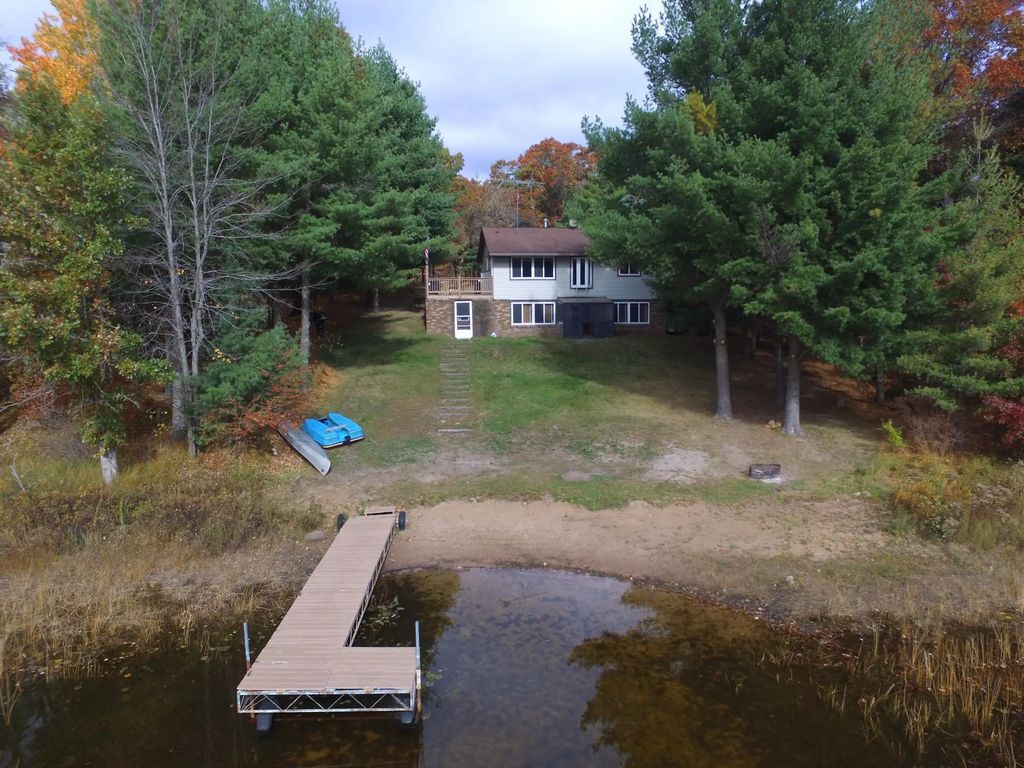 5387 Lake 26 Road, Danbury