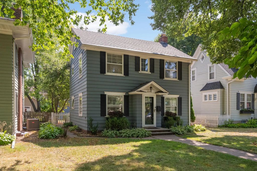 2194 Stanford Avenue, Saint Paul