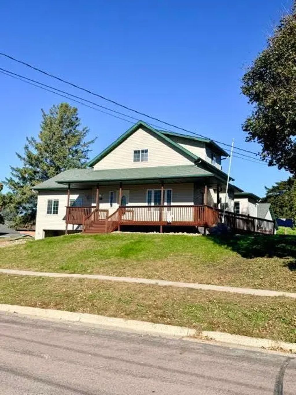 328 Main Street W, Waterville