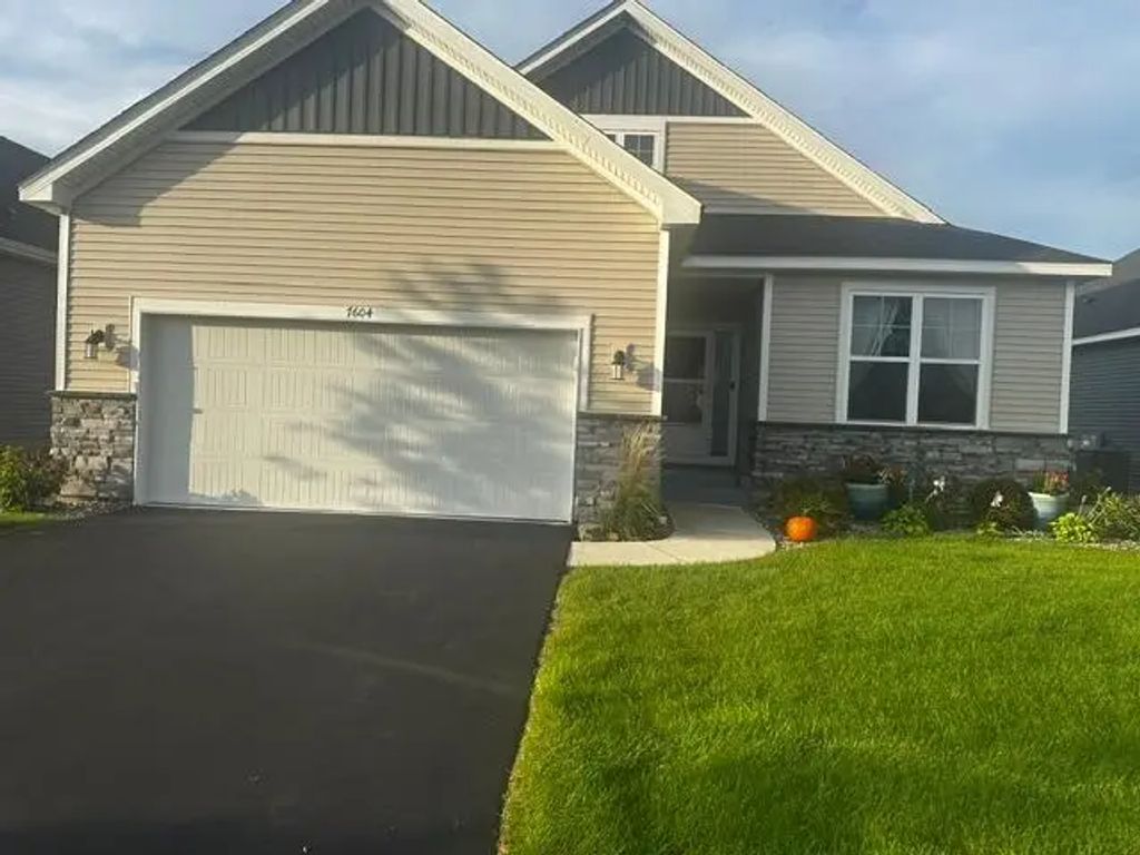 7604 38th Street N, Oakdale