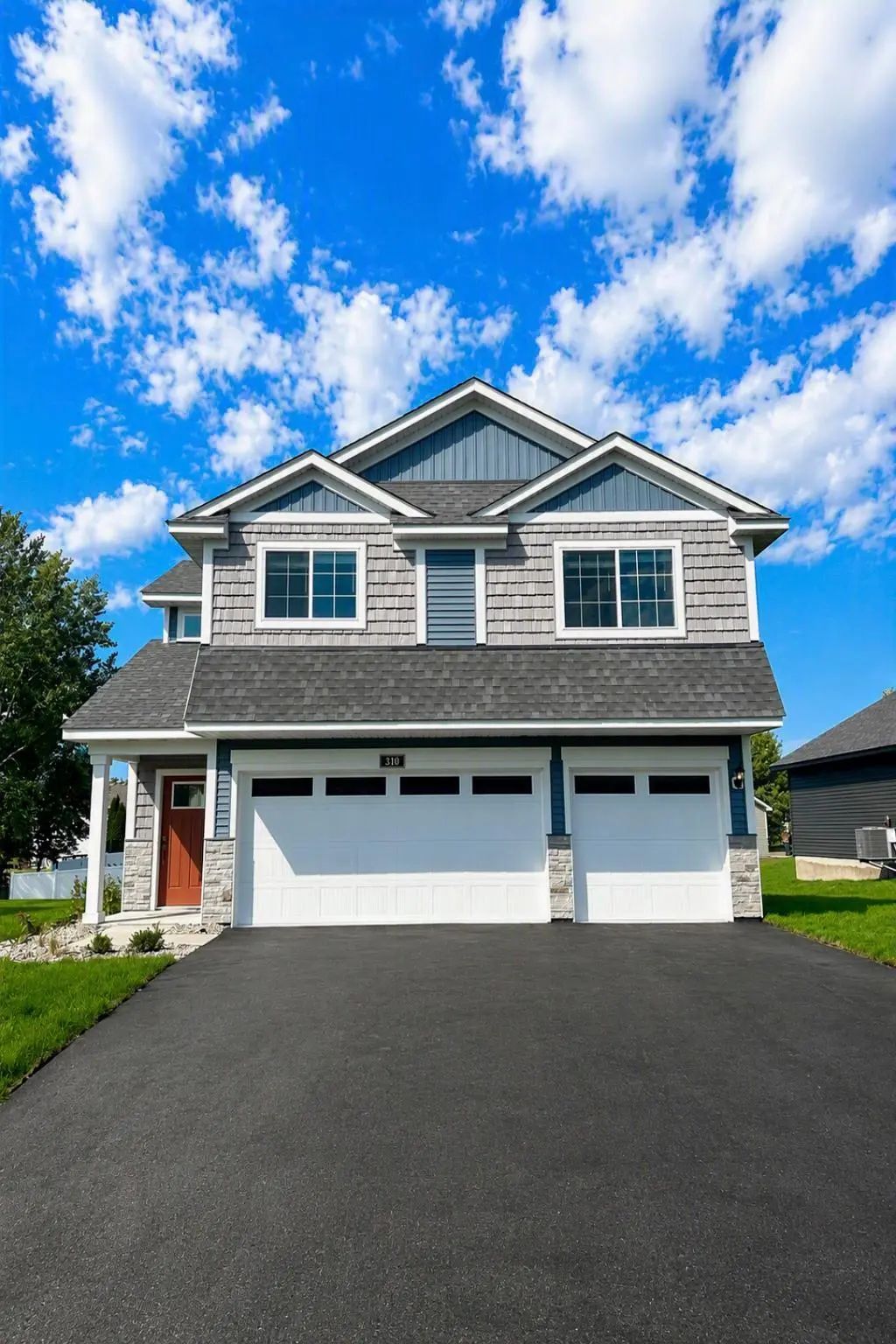 310 Florence Avenue S, Annandale