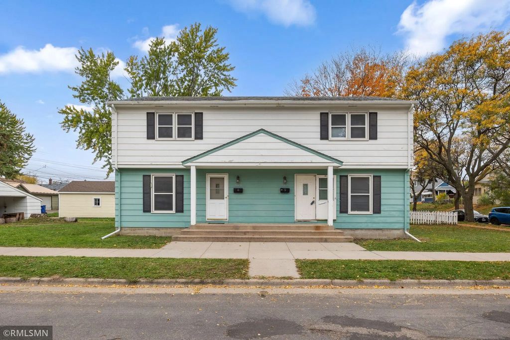 985 Cypress Street, Saint Paul