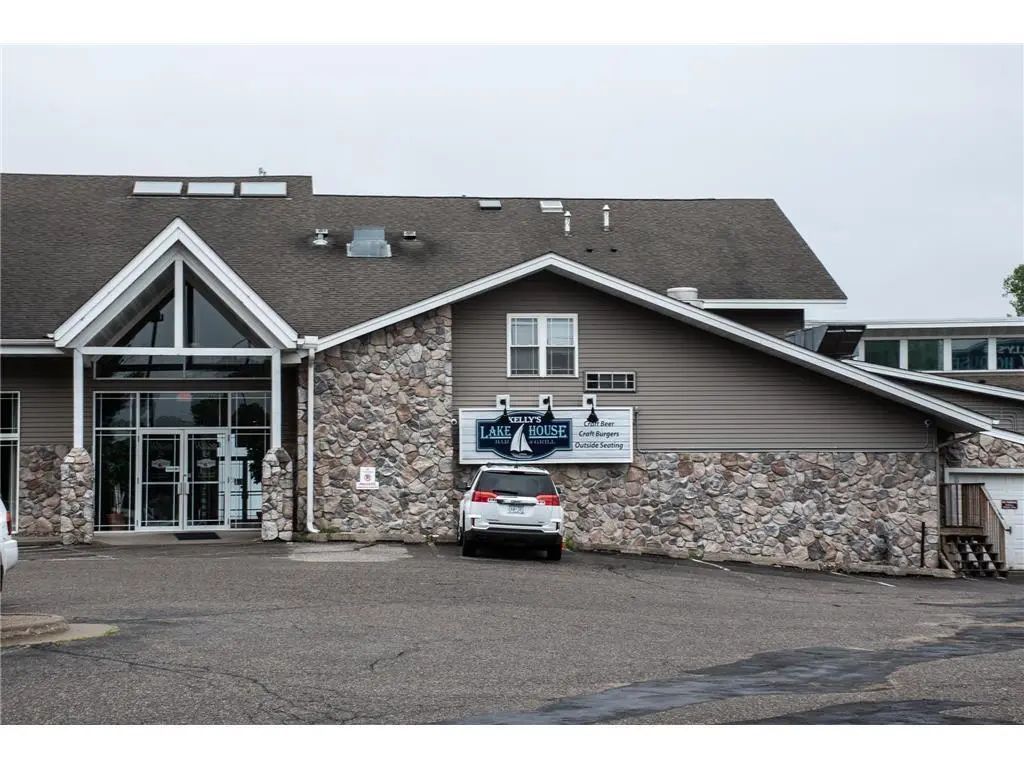 1710 N Lakeshore Drive 8, Lake City