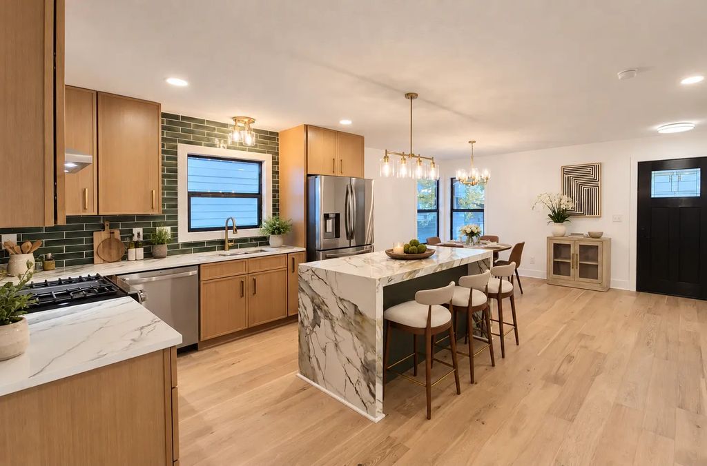 4046 Raleigh Avenue, Saint Louis Park