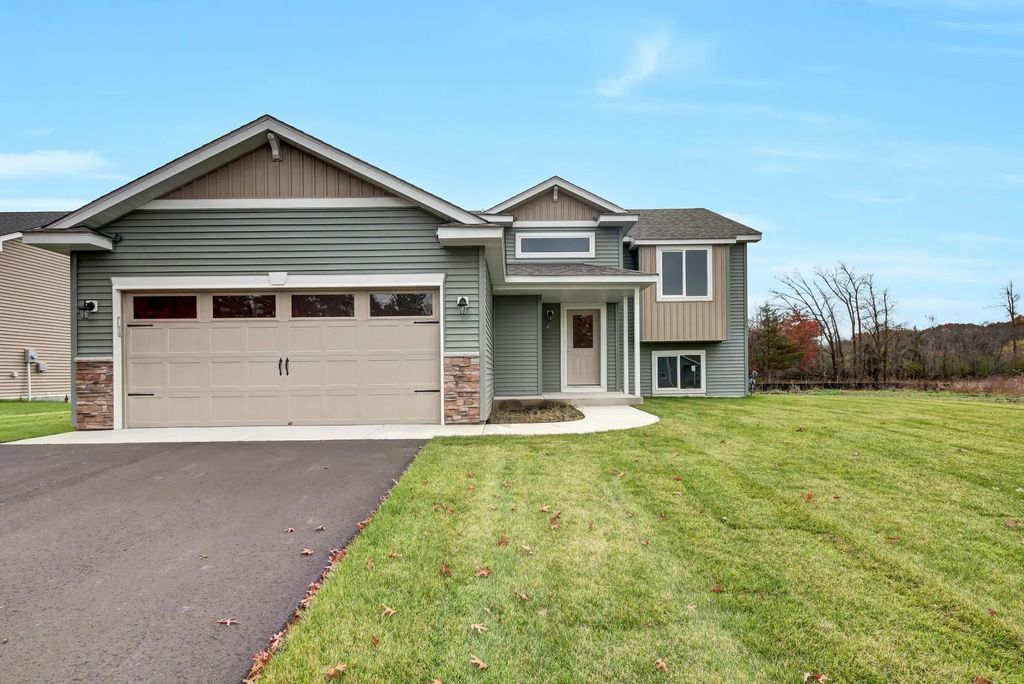 2309 Ruby Street, Saint Augusta