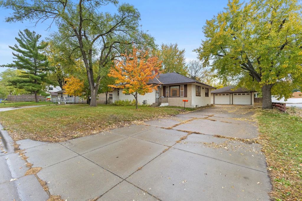 718 Polk Street, Anoka