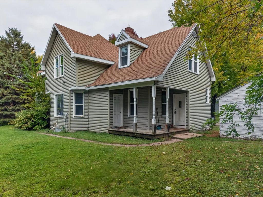 320 Augusta Avenue, Willmar