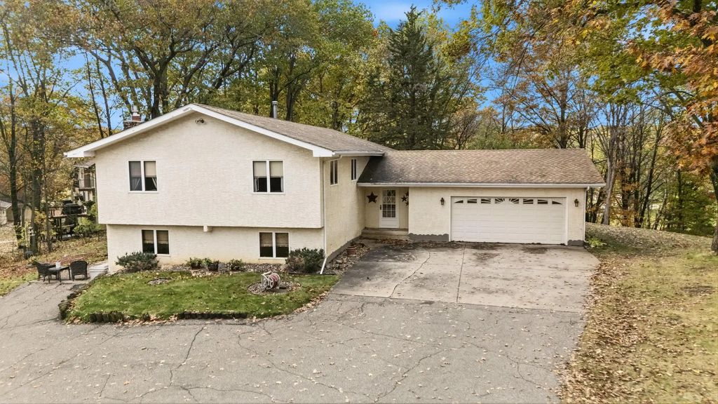 22901 Jensen Avenue N, Forest Lake