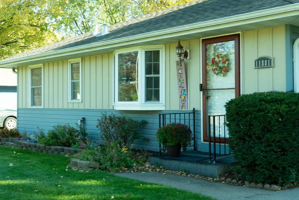 11881 Kumquat Street Nw, Coon Rapids