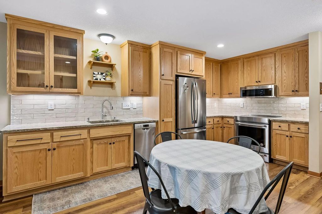 2809 E Minnehaha Parkway 103, Minneapolis