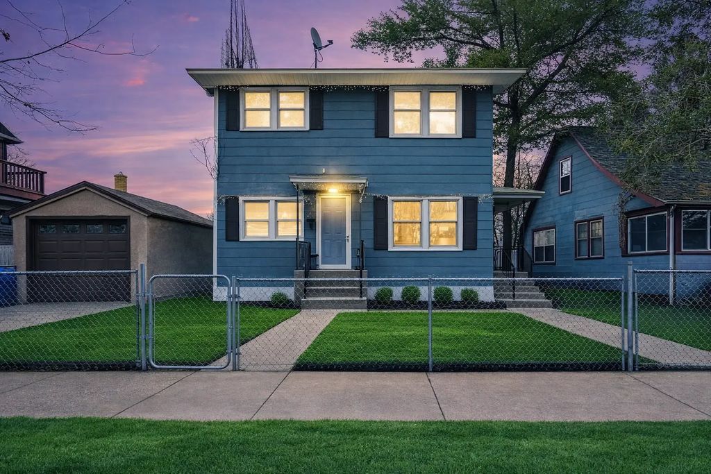 3118 Newton Avenue N, Minneapolis