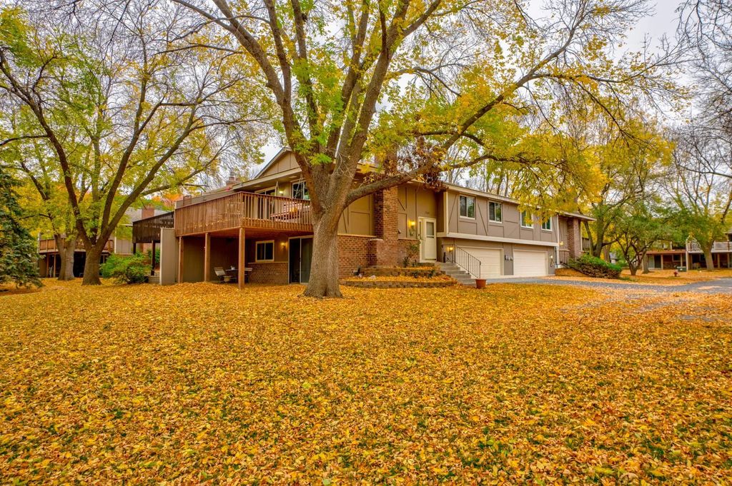 13642 74th Avenue N, Maple Grove