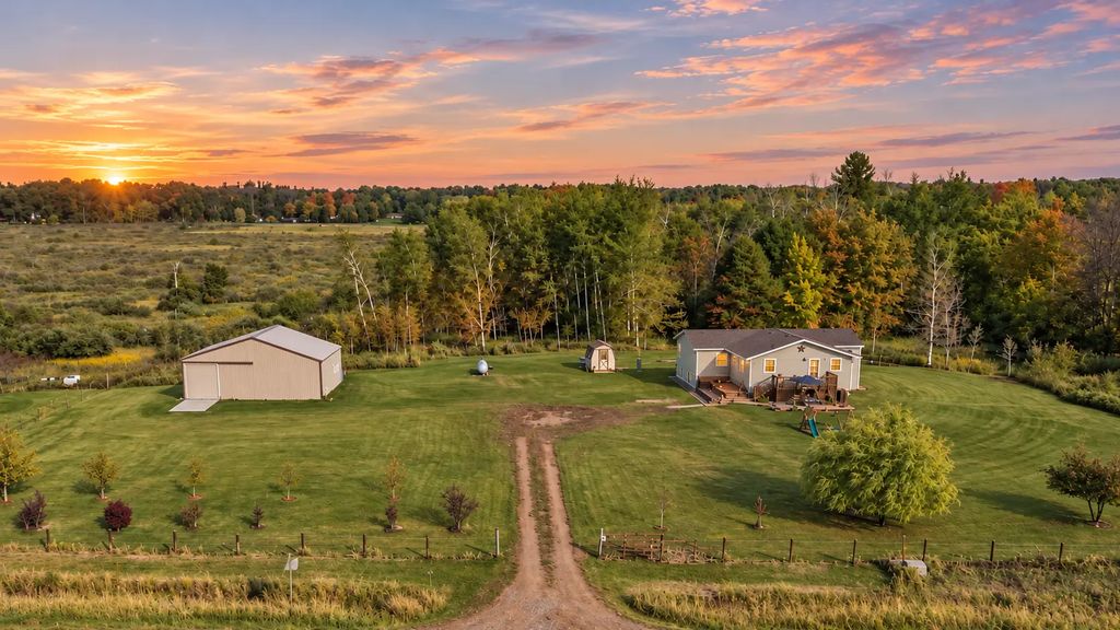5295 Brunswick Road, Braham