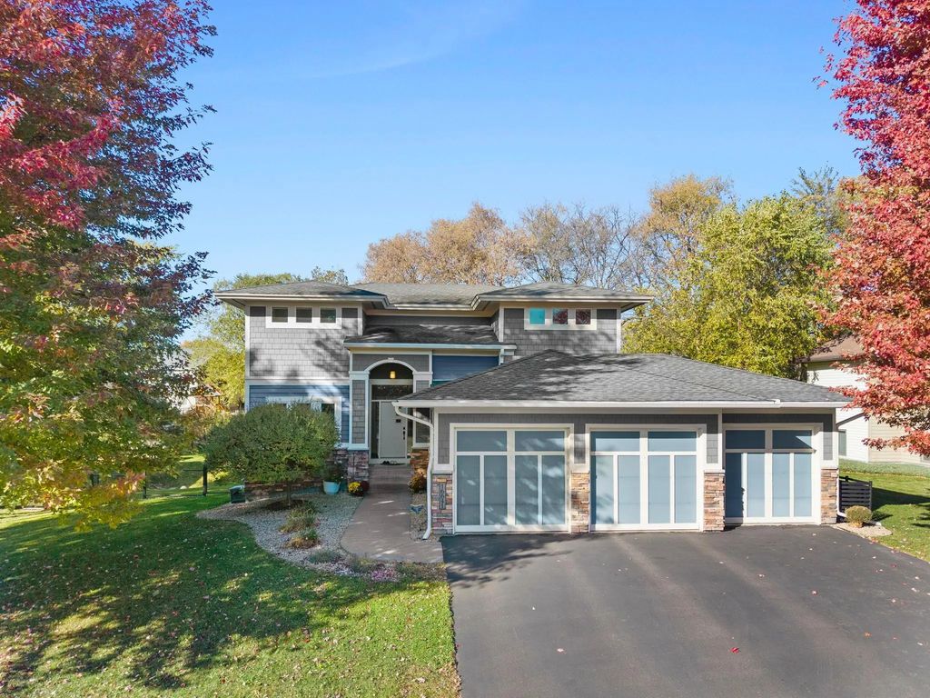 16641 Jacaranda Way, Lakeville