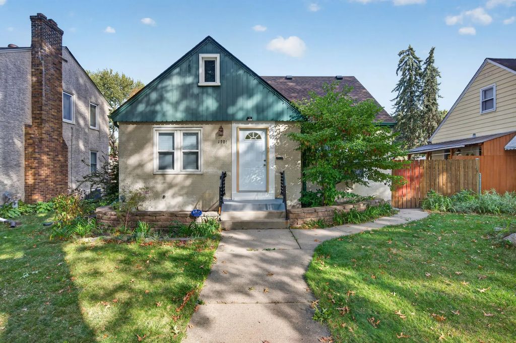 1701 4th Street E, Saint Paul