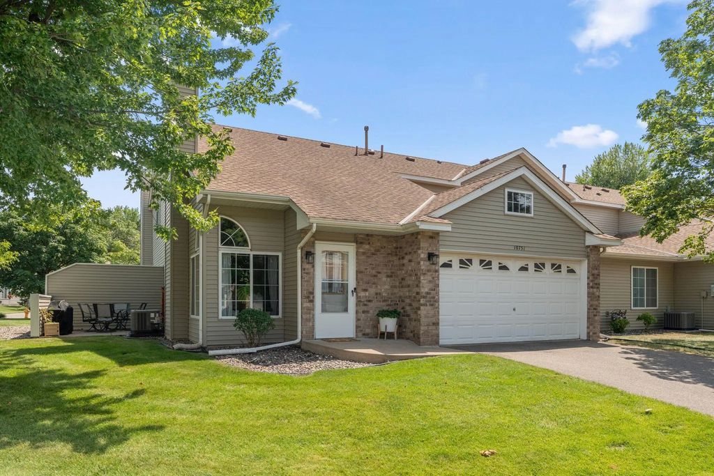 10751 Redwood Street Nw, Coon Rapids