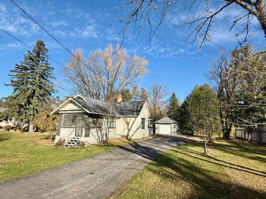 309 W Vermilion Drive, Cook