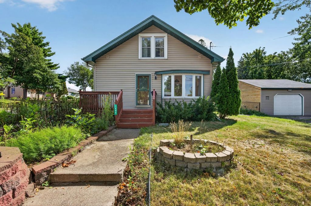 1498 Hazelwood Street, Saint Paul