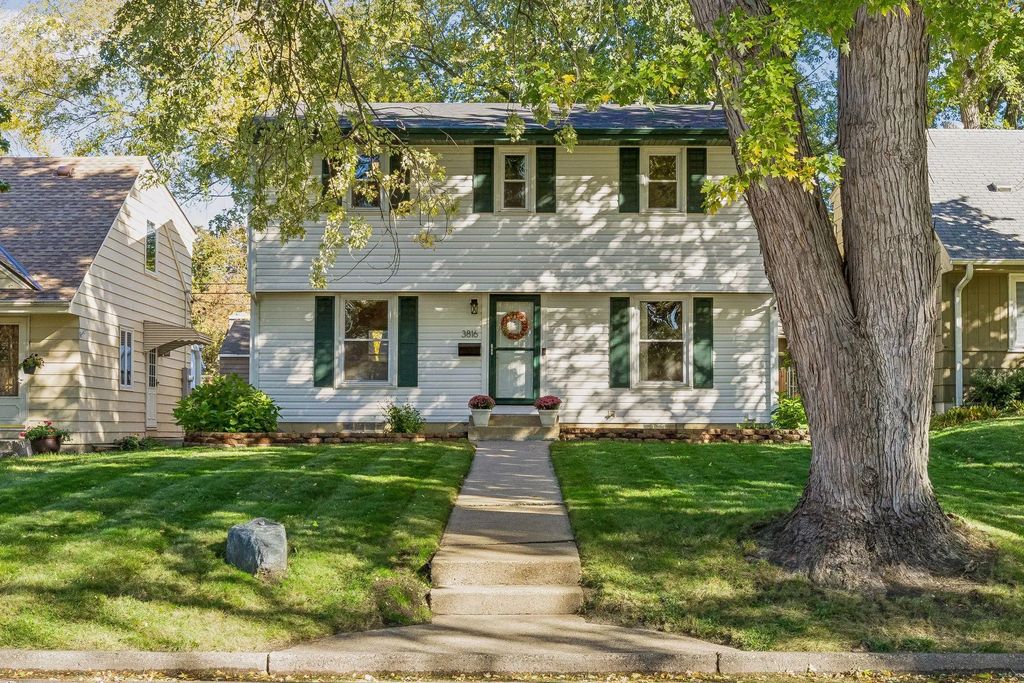 3816 Abbott Avenue N, Robbinsdale