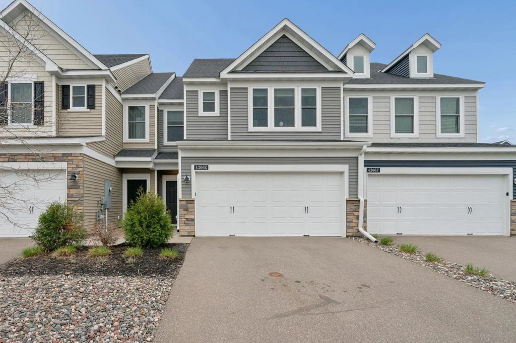 4306 122nd Lane Ne E, Blaine