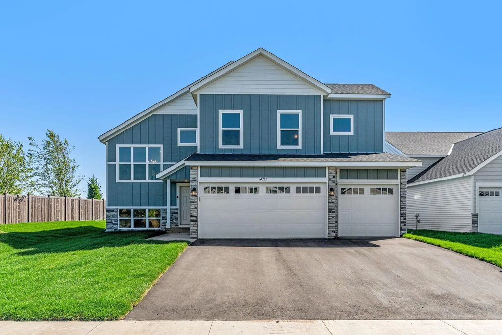 7113 173rd Avenue Nw, Ramsey