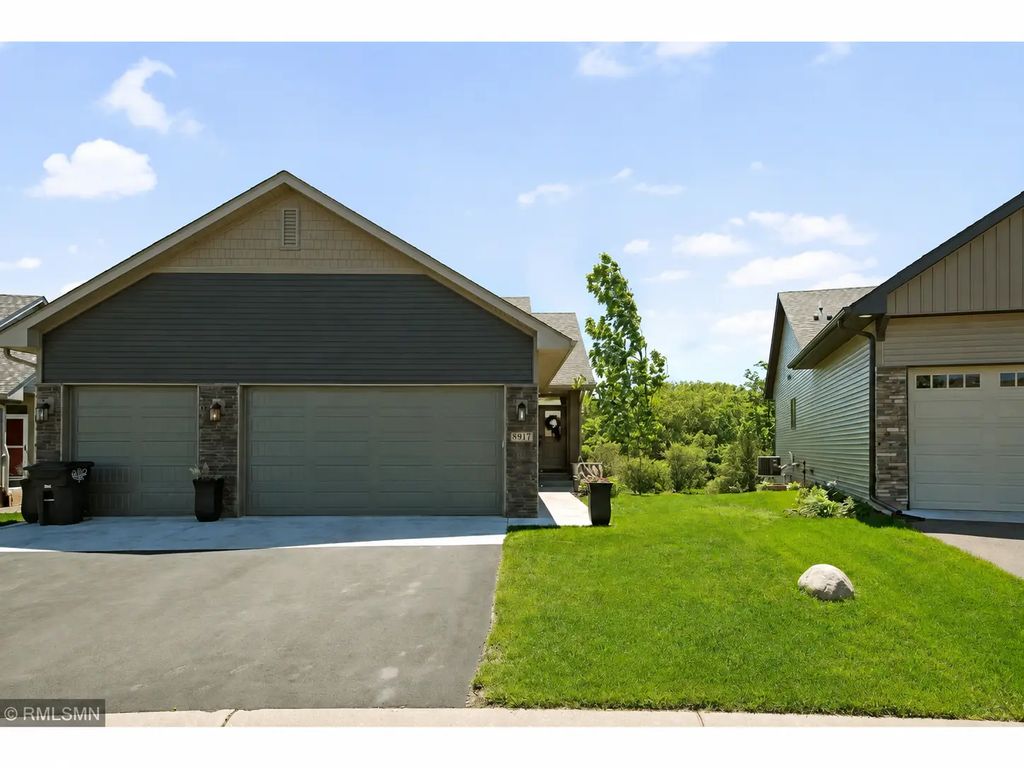 8917 Parkview Circle, Chisago City