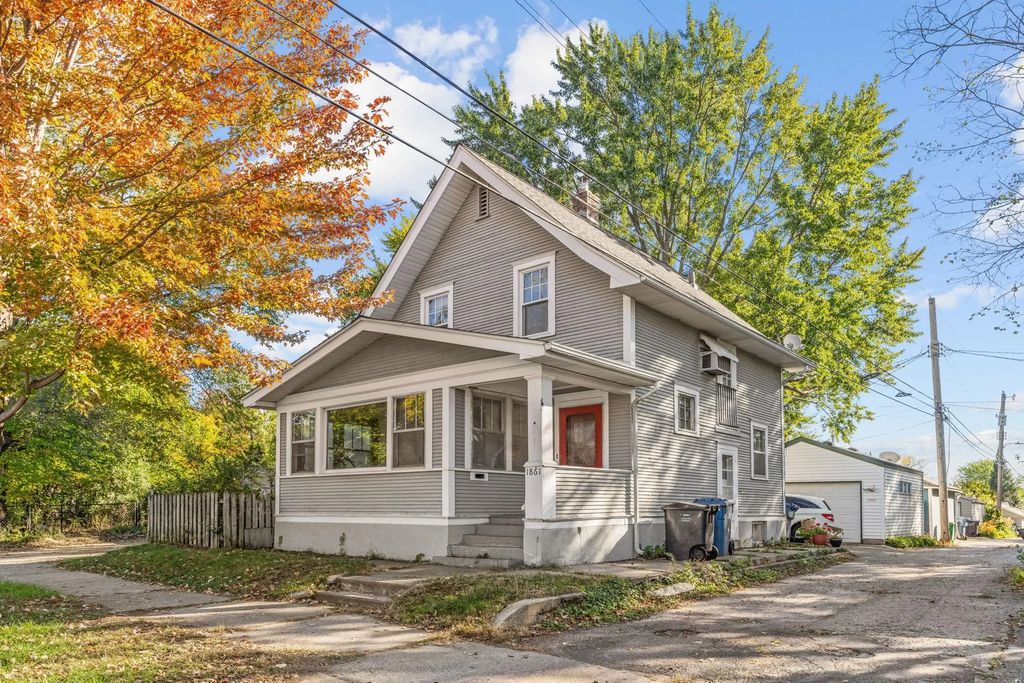 1861 E 37th Street, Minneapolis