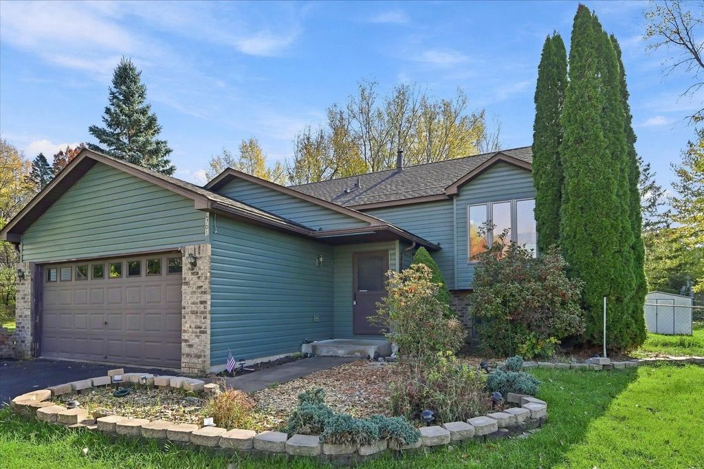 6701 13th St Circle N, Oakdale