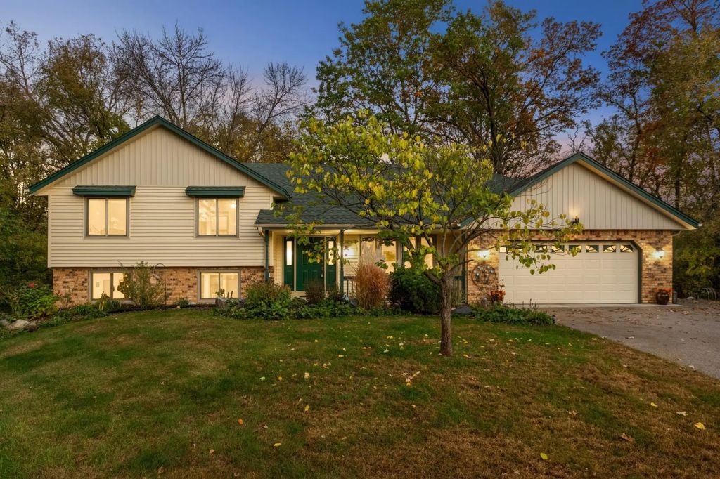 14884 Tealwood Court, Eden Prairie