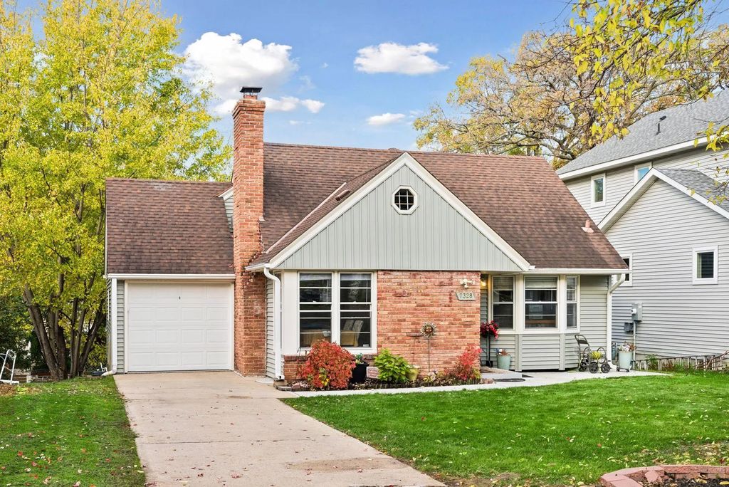 7328 Girard Avenue S, Richfield