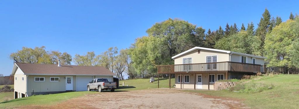 39005 County 39, Laporte