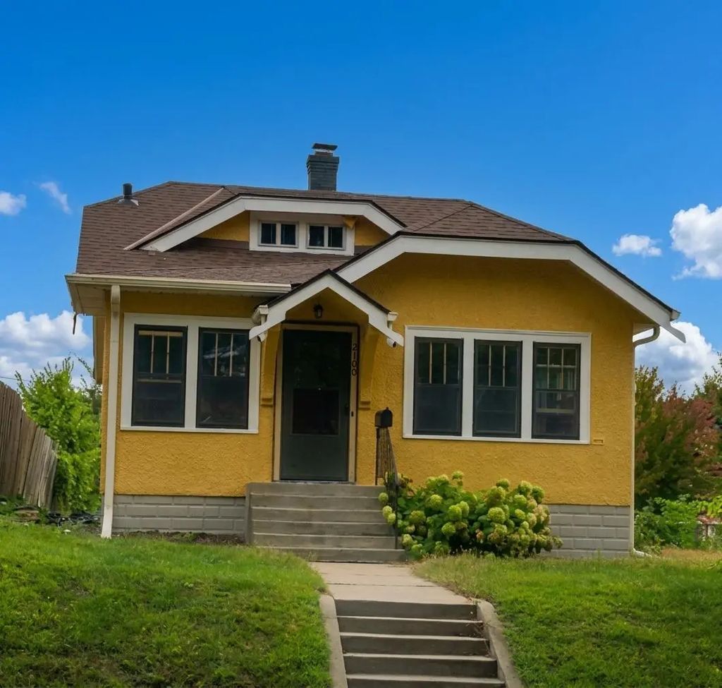 2100 Sheridan Avenue N, Minneapolis