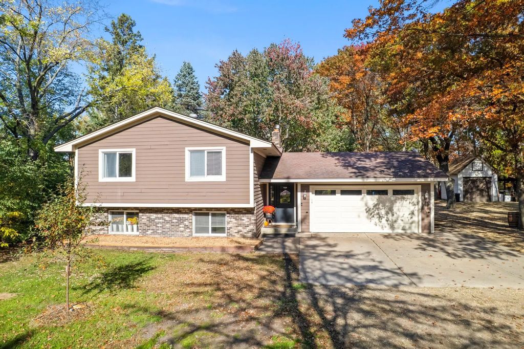 31 Lilac Street, Lino Lakes