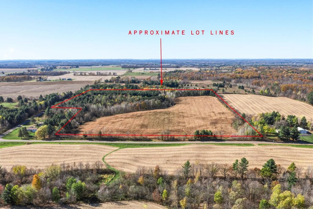 34.7 Acres 250th St, Cadott