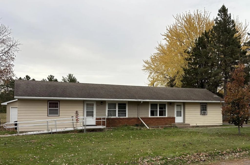 511 Barry Avenue, Hinckley