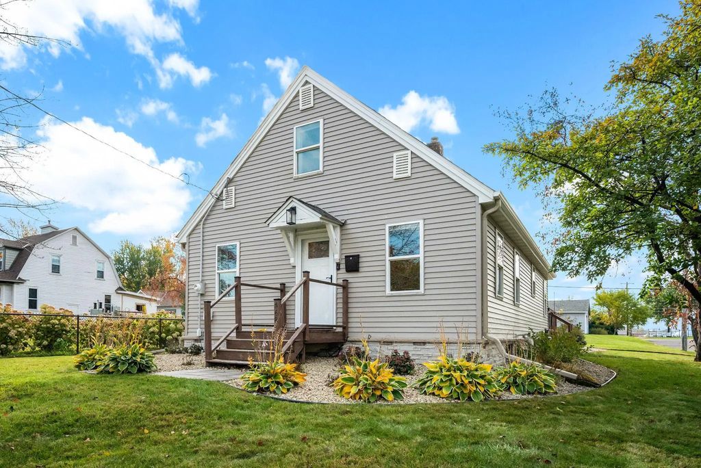 468 1st Avenue Sw, Forest Lake