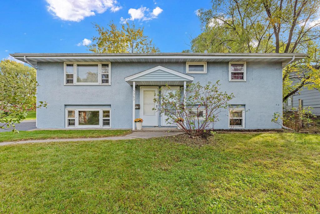 5361 6th Street Ne, Fridley