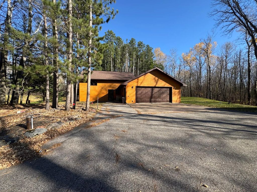 3590 Old Highway 61, Barnum