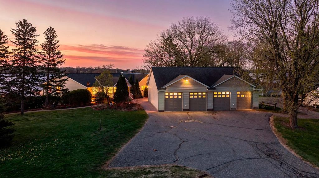 5538 County Road 6 Sw, Howard Lake