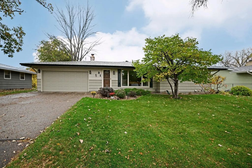 31 65 1/2 Way Ne, Fridley