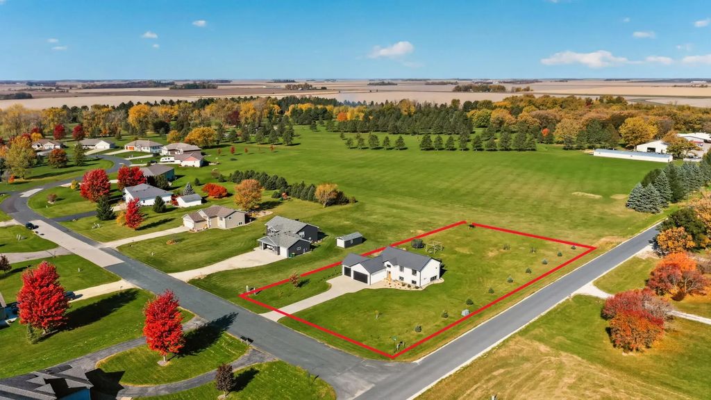 16968 739th Street, Hayfield