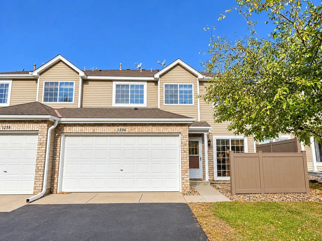 11256 Providence Lane, Eden Prairie