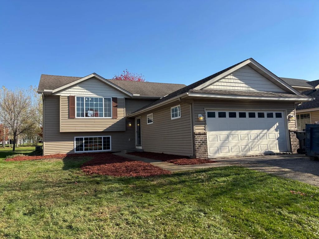 9354 Goodrich Drive, Monticello