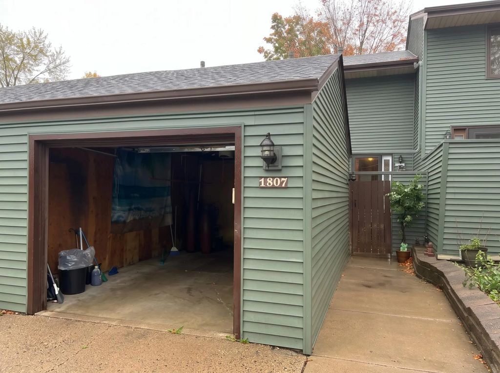 1807 Livingston Avenue, West Saint Paul